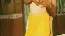 বড়ো মাই, সুন্দরি সে ...