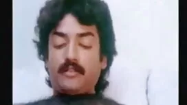 বিপরীতমুখী পুরানো আম ...
