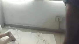 বড়ো মাই বড় বোনকে চ ...