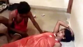 গ্রীষ্ম দিন ভাই বোনে ...