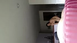উভমুখি যৌনতার মেয়ে  ...