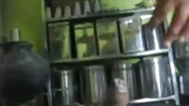 পোঁদ সুন্দরী বালিকা  ...