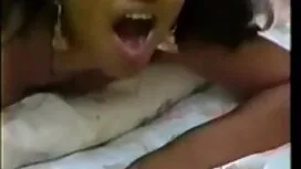 ব্যথা একটি ভাই বোন চ ...