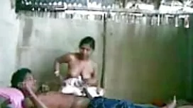 অপেশাদার দুর্দশা ছোট ...