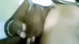 তথা গিলতে শ্যামাঙ্গি ...