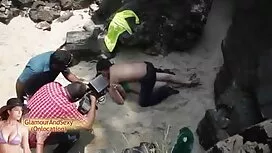 এলিনা বোনকে চুদার গল ...
