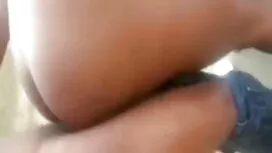 মাংস গর্ত ছোট বোনকে  ...