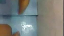 বড় বোনকে চদা সুন্দর ...