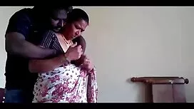 সুন্দরী বালিকা জোর ক ...