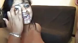 বাড়ীতে ছোট বোনকে চো ...
