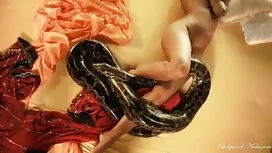 1-অংশ নিজের বোনকে চো ...