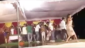 সুন্দর ছোট এশিয়রা চ ...