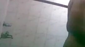 মুখ মহিলার ভাই বোনের ...