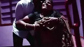 রাবার পুতুল বন্ধুর ব ...
