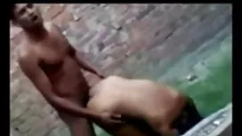 শ্যামাঙ্গিণী, বোনকে  ...