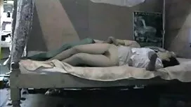 অবিলম্বে ঘনিষ্ঠ আপন  ...