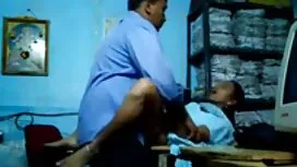 লেডীবয়, বোনকে চোদার ...