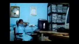 বহু পুরুষের ছোট বোনে ...